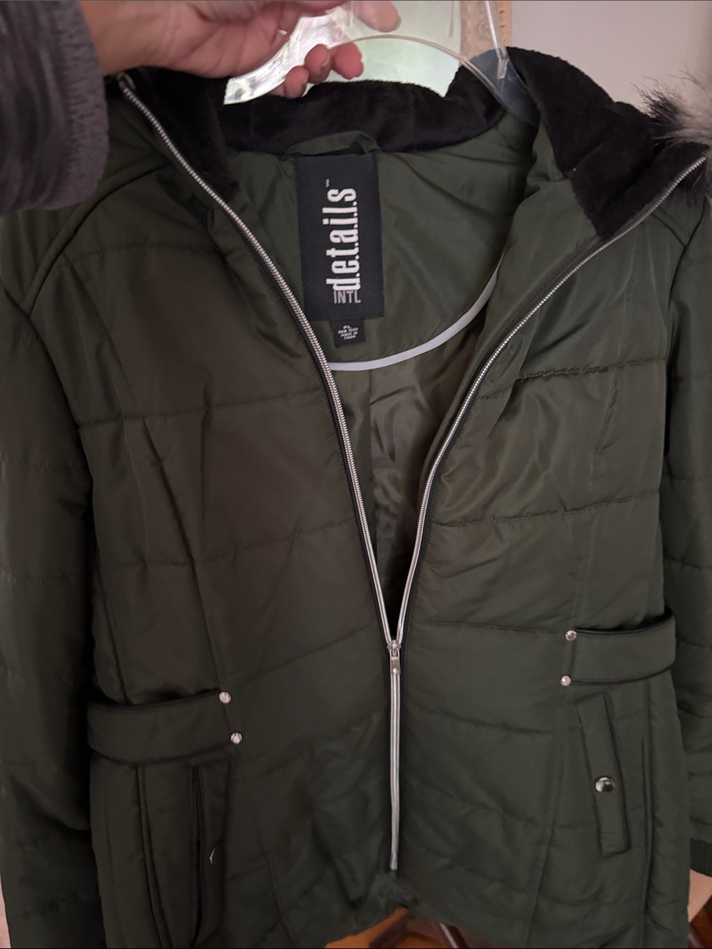 NWT Women's Olive Green Quilted Puffer Jacket